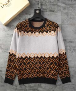 New 2024, 2024-L   Sweater , Sweatshirt  – Max010268