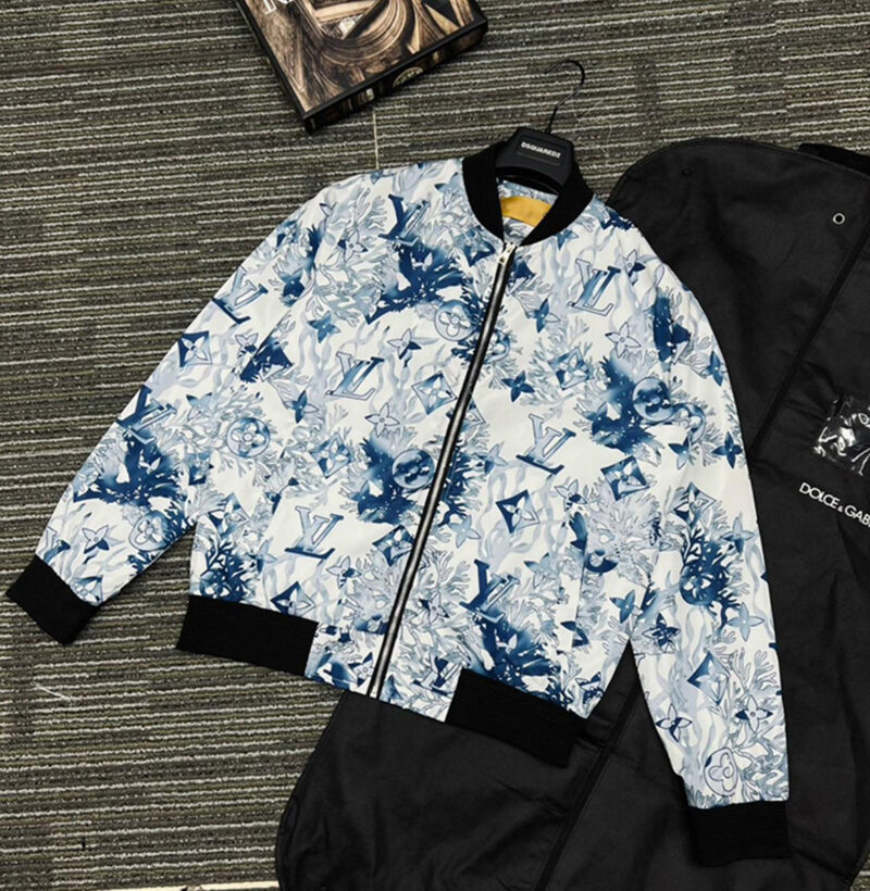 L  Jacket or Bomber Jacket   – Max010729