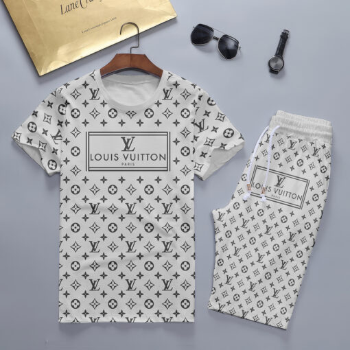 2025 – Set L  Tracksuit T-shirt & Shorts – TU240510114