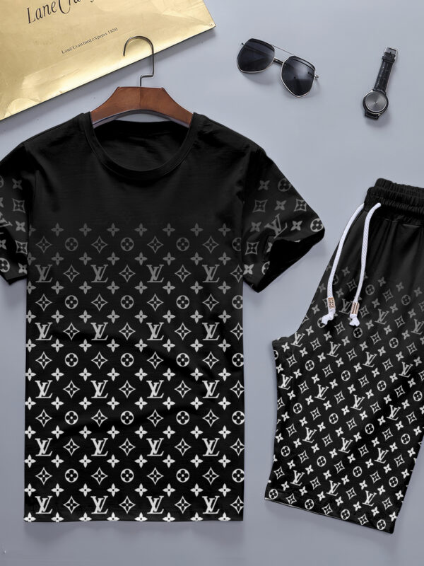2025 – Set L  Tracksuit T-shirt & Shorts – TU24051092