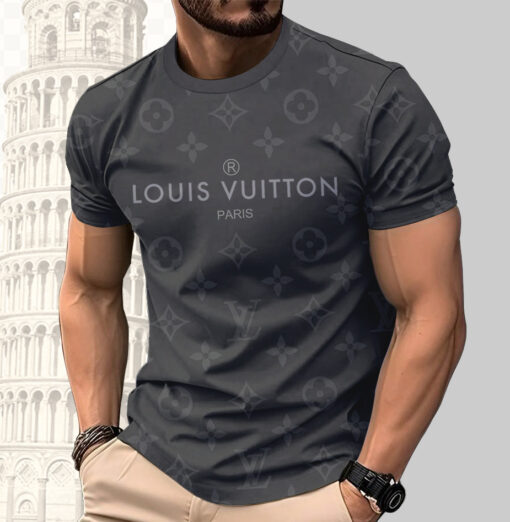 2025 – L  Luxury Brand Premium T-Shirt Outfit For Men -Max23042501
