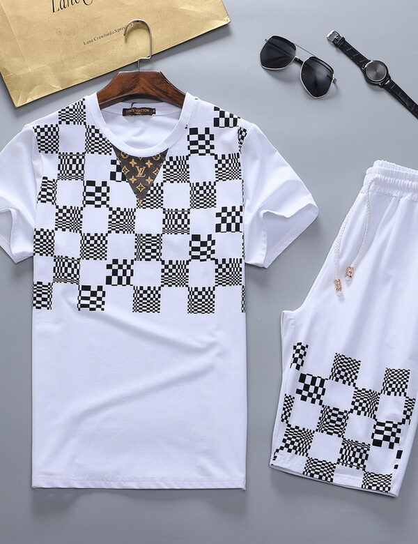 2025 – Set L  Tracksuit T-shirt & Shorts – Max240508117
