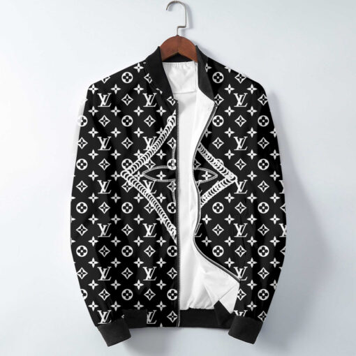 L  Jacket or Bomber Jacket   – Max010569