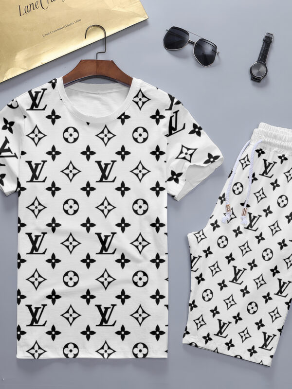 2025 – Set L  Tracksuit T-shirt & Shorts – TU240510127