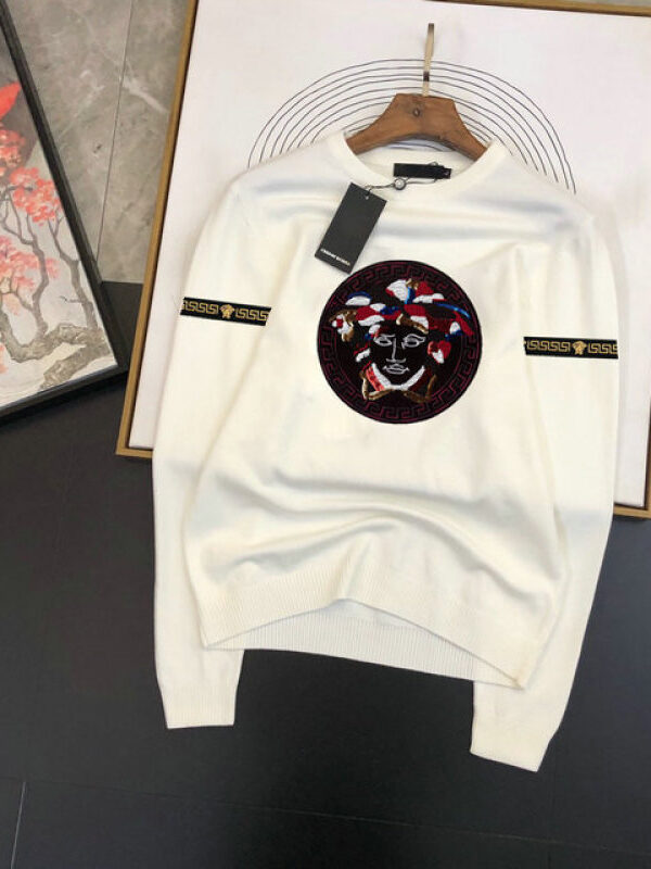 New 2024, V  Sweater , Sweatshirt  – Max010382