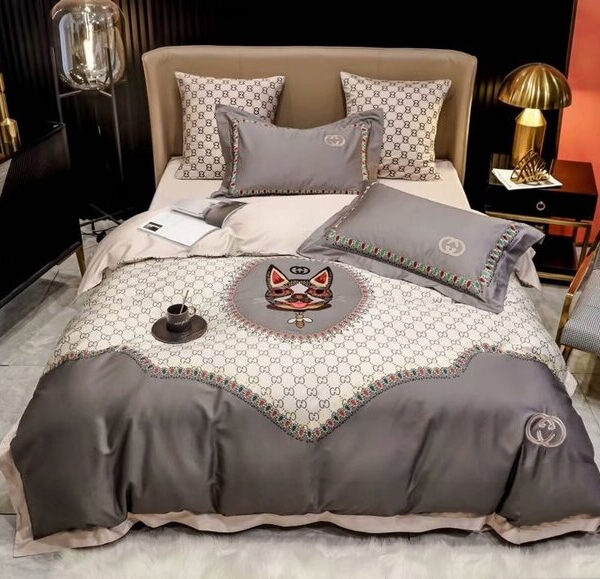 G  Premium Fashion Limited Luxury Brand Bedding Set Home Decor – Min00379