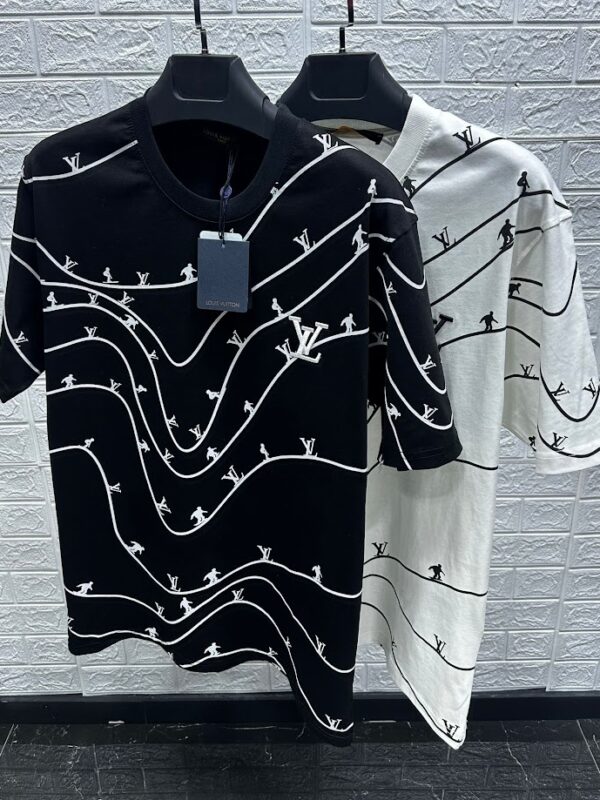 (Black & White) Limited Edition L  T Shirts – Max2407171893