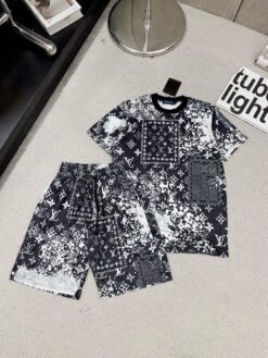 2024 – Set L  Tracksuit T-shirt & Shorts – Max087179