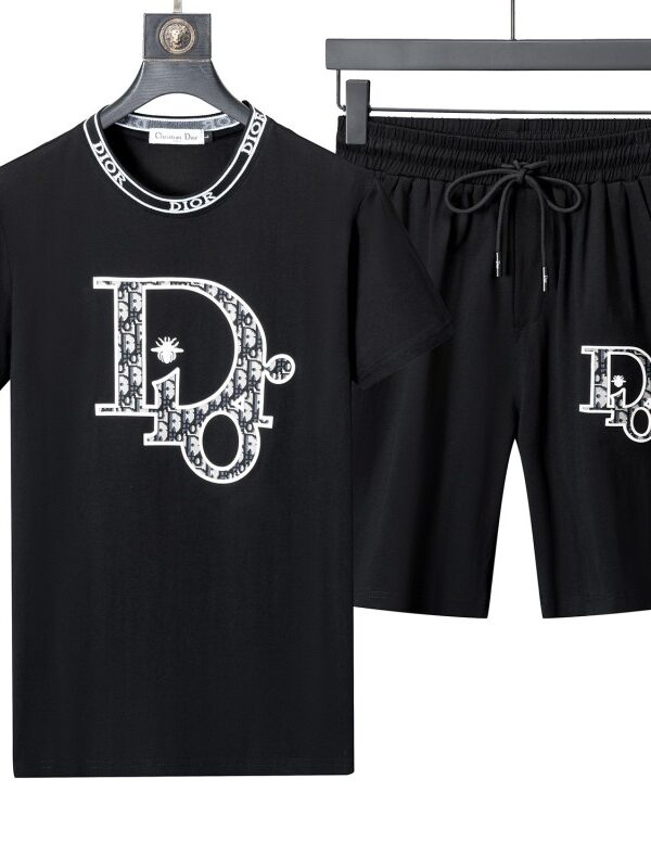 2025 – Set D  Tracksuit T-shirt & Shorts – Max240523533