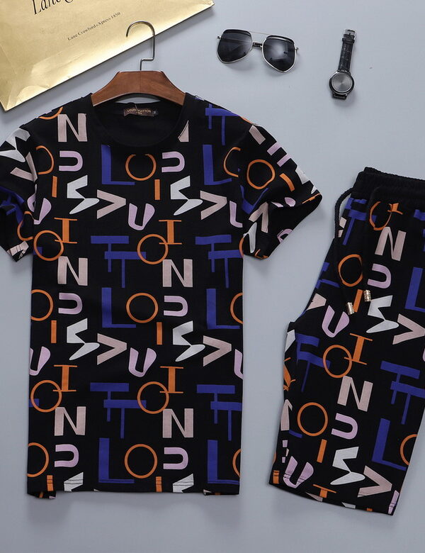 2025 – Set L  Tracksuit T-shirt & Shorts – Max240508121