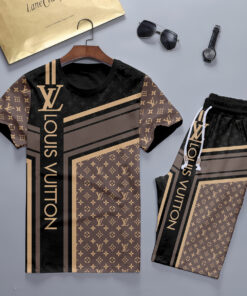 2025 – Set L  Tracksuit T-shirt & Shorts – TU240510105