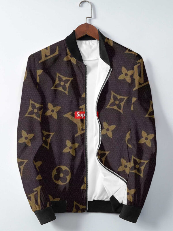 L  Jacket or Bomber Jacket   – Max010579