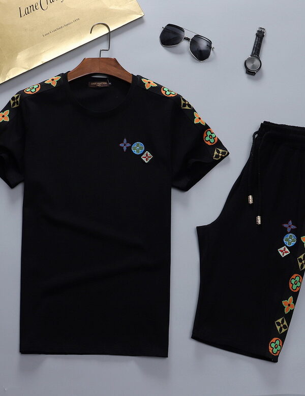 2025 – Set L  Tracksuit T-shirt & Shorts – Max240508125