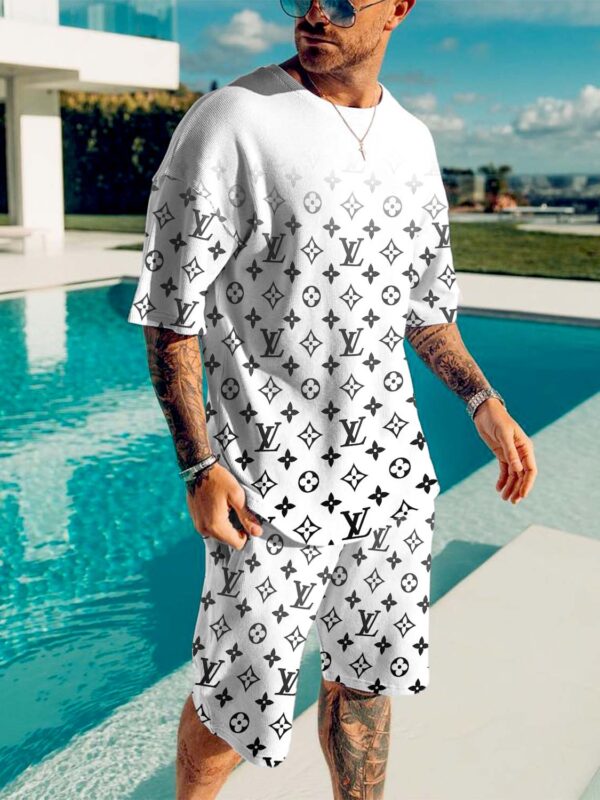 2025 – Set L  Tracksuit T-shirt & Shorts – HD4490