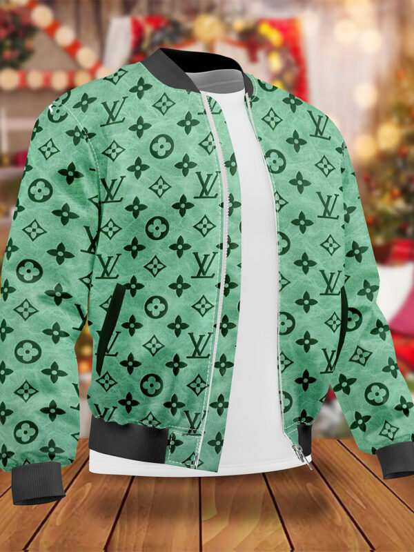 L  Jacket or Bomber Jacket   -Max010967