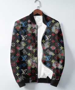 L  Jacket or Bomber Jacket   – Max010575