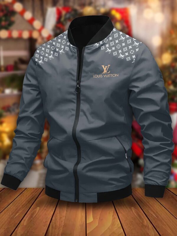 L  Jacket or Bomber Jacket   – DT4368