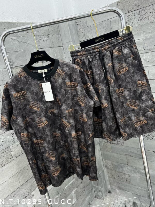 2024 – Set G Tracksuit T-shirt & Shorts –   – Max08354