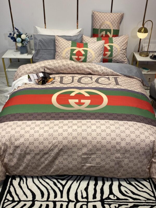 G  Premium Fashion Limited Luxury Brand Bedding Set Home Decor – Min00403
