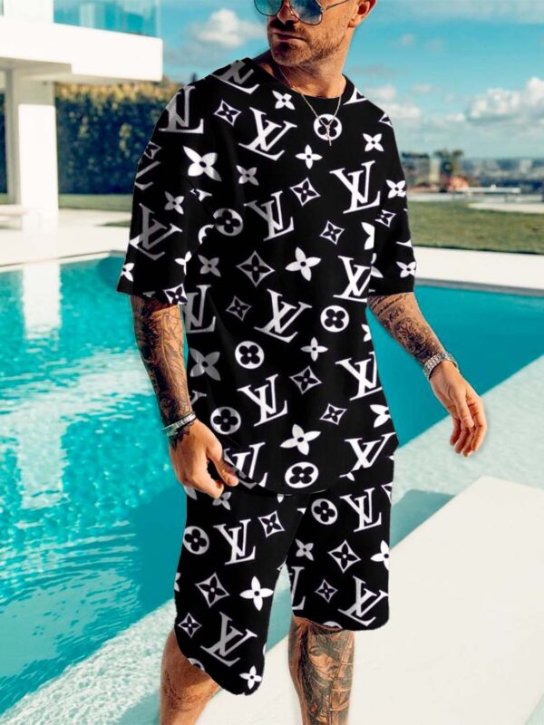 2025 – Set L  Tracksuit T-shirt & Shorts – HD4489