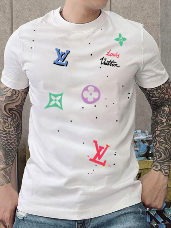 L  Luxury Brand Premium T-Shirt Outfit For Men -Max012728