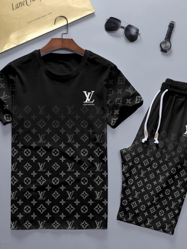 2025 – Set L  Tracksuit T-shirt & Shorts – TU240510109