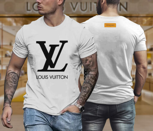 L  Luxury Brand Premium T-Shirt Outfit For Men -Max011532