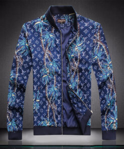 L  Jacket or Bomber Jacket   -Max010590