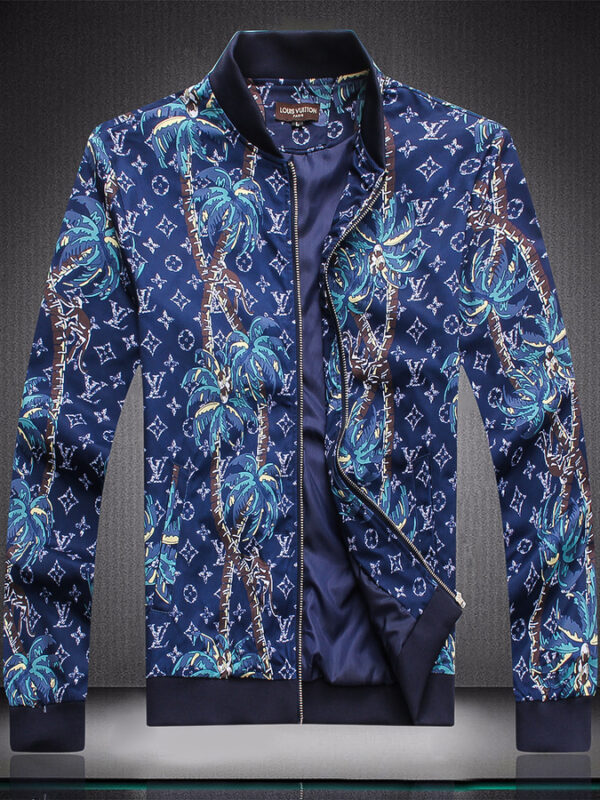L  Jacket or Bomber Jacket   -Max010590