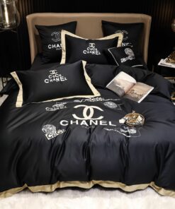 Chanel Premium Fashion Limited Luxury Brand Bedding Set Home Decor -Min00418