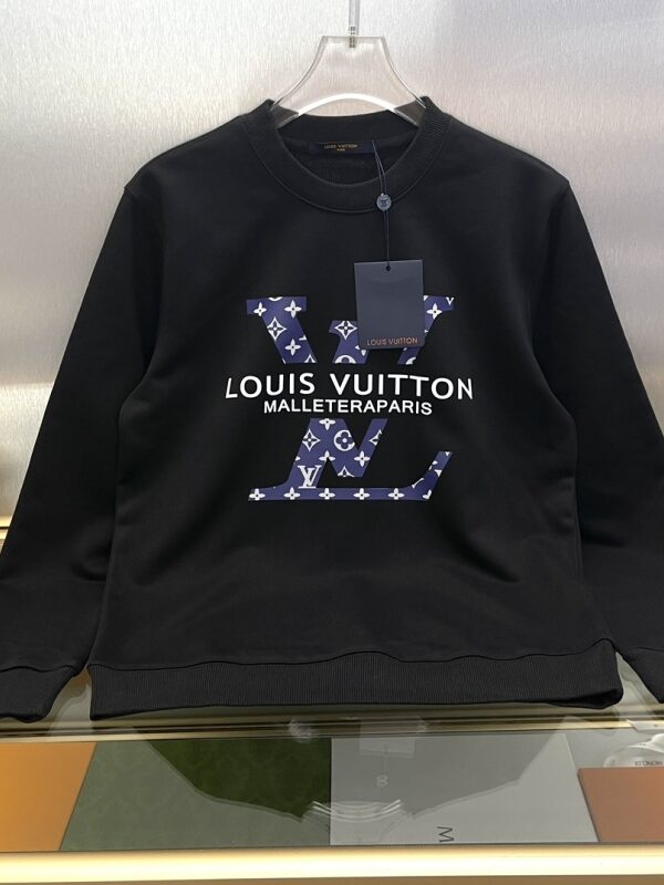 New 2024, 2024-L   Sweater , Sweatshirt  – Max010283