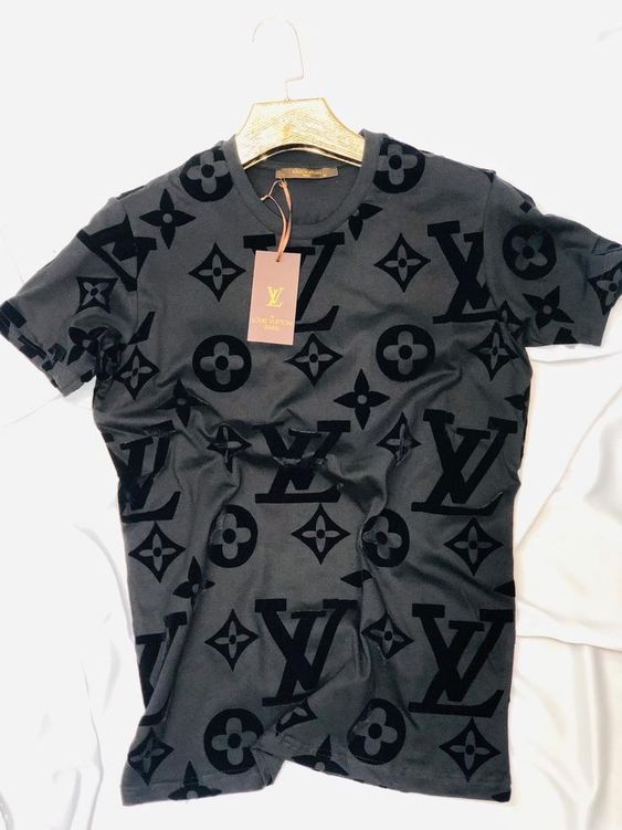 2025 – L  Luxury Brand Premium T-Shirt Outfit For Men -B9G-TX-Max08135