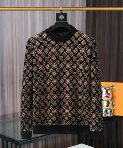 New 2024, 2024-L   Sweater , Sweatshirt  – Max010259