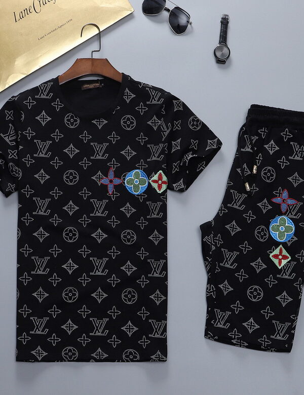 2025 – Set L  Tracksuit T-shirt & Shorts – Max240508126
