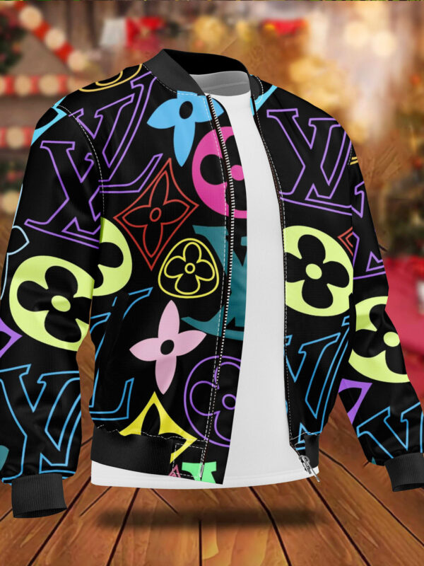 L  Jacket or Bomber Jacket   -Max010952