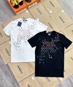 Unisex – (Black & White) Limited Edition L  T Shirts – Max240515280