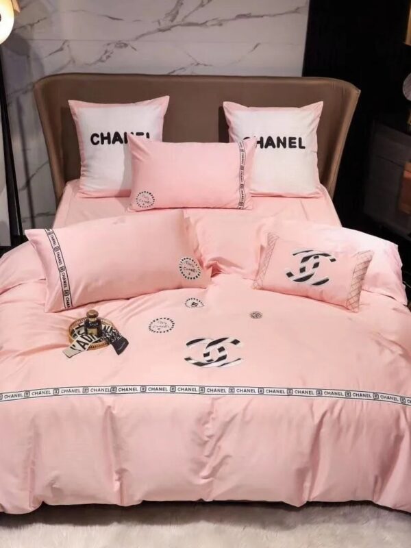 Chanel Premium Fashion Limited Luxury Brand Bedding Set Home Decor -Min00432