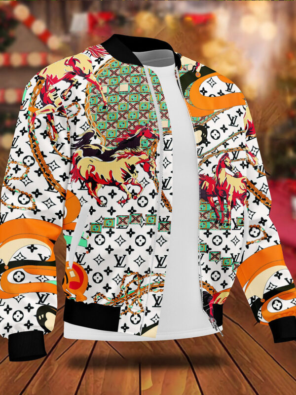 L  Jacket or Bomber Jacket   -Max010906