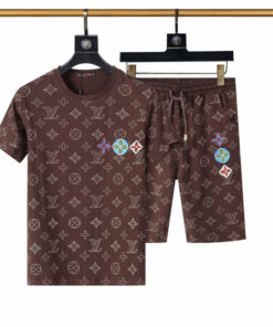 2025 – Set L  Tracksuit T-shirt & Shorts – Max240509146