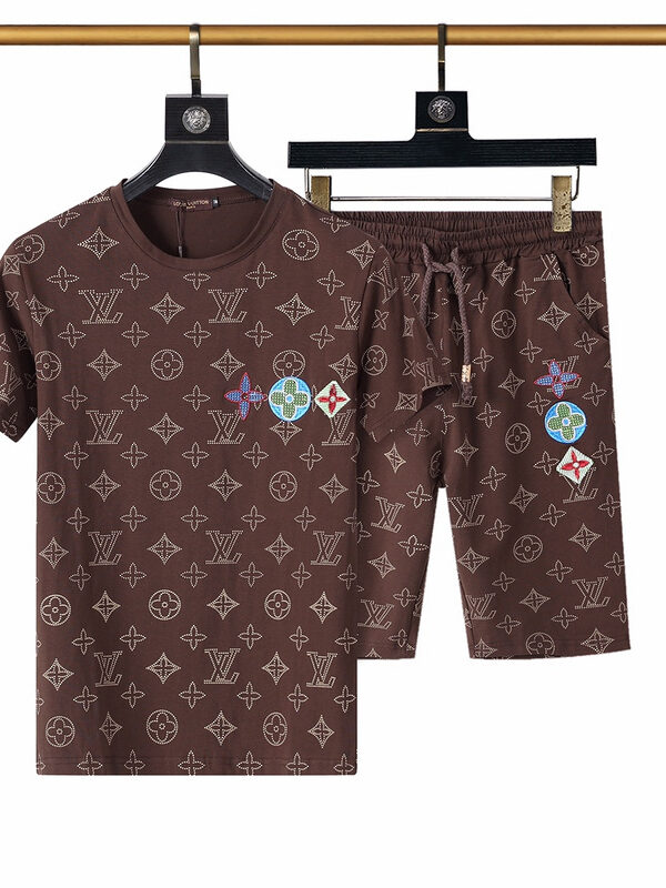 2025 – Set L  Tracksuit T-shirt & Shorts – Max240509146