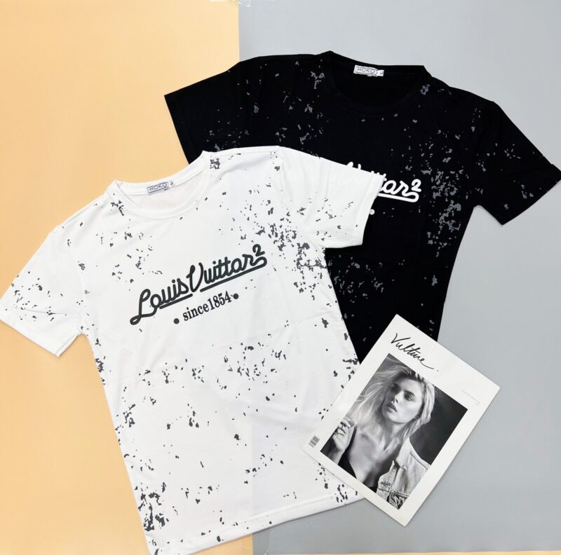 (Black & White) Limited Edition L  T Shirts – Max240524565