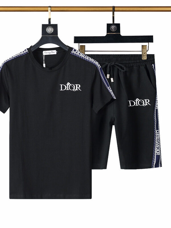 2025 – Set D  Tracksuit T-shirt & Shorts – Max240523529