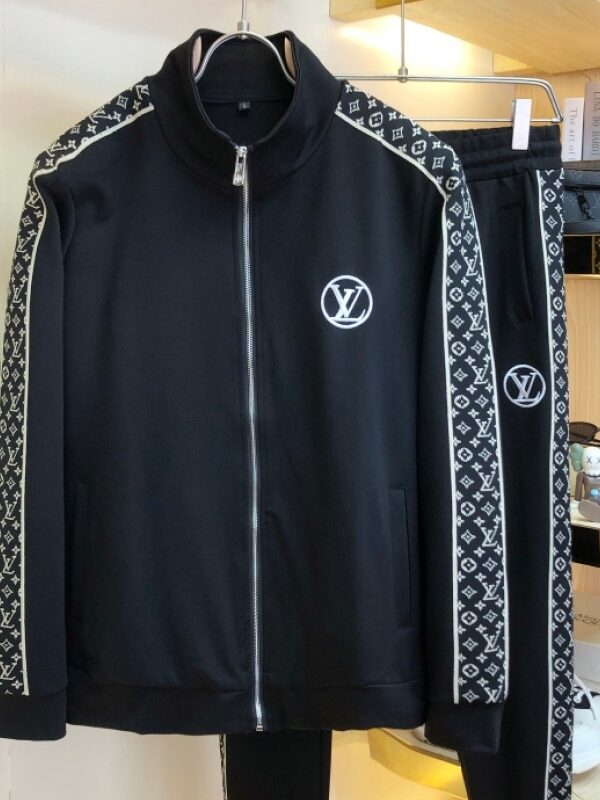 L  Tracksuits For Men –  Max010881