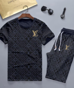 2025 – Set L  Tracksuit T-shirt & Shorts – TU240510130