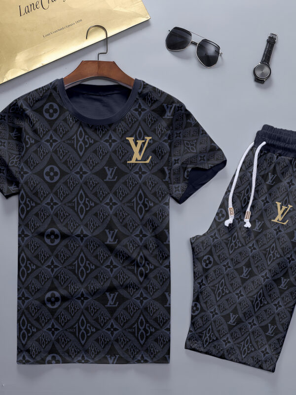 2025 – Set L  Tracksuit T-shirt & Shorts – TU240510130