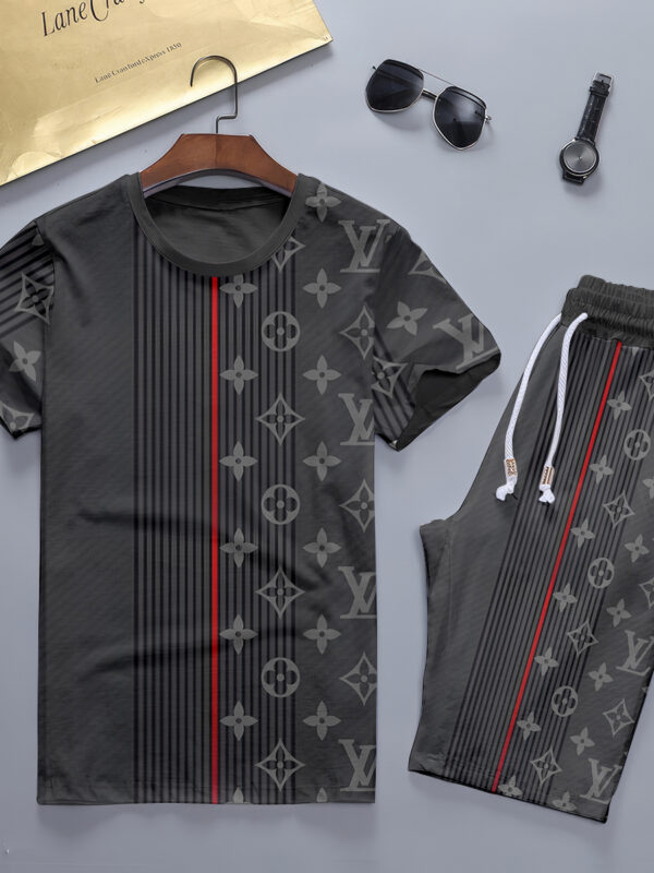 2025 – Set L  Tracksuit T-shirt & Shorts – TU240510119