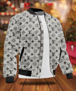 L  Jacket or Bomber Jacket   -Max010955