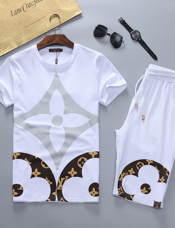 2025 – Set L  Tracksuit T-shirt & Shorts – Max240508118