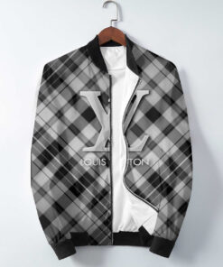 L  Jacket or Bomber Jacket   – Max010541