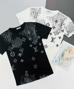 (Black & White) Limited Edition L  T Shirts – Max240524566
